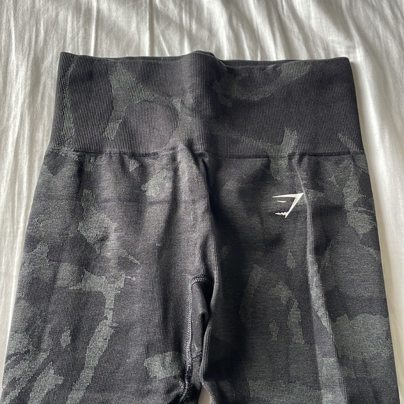 Gymshark Adapt Camo Seamless Leggings - Picture 4 of 5